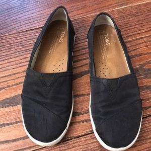 Black Toms